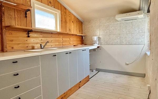 Maison à vendre    7 pièces •  Saint-Georges-d'Oléron