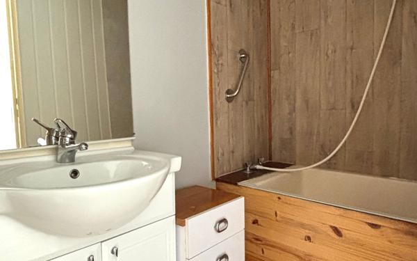 Maison à vendre    7 pièces •  Saint-Georges-d'Oléron