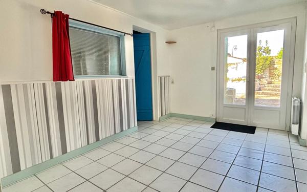 Maison à vendre    7 pièces •  Saint-Georges-d'Oléron