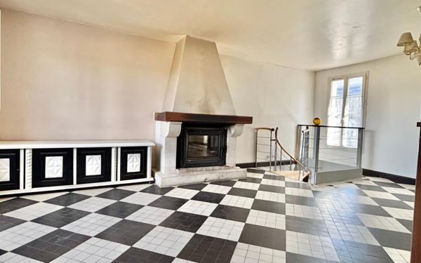 Maison à vendre    7 pièces •  Saint-Georges-d'Oléron