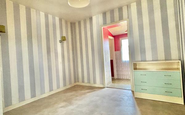 Maison à vendre    7 pièces •  Saint-Georges-d'Oléron