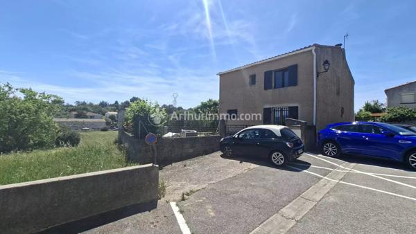 Vente                                                      Maison de ville
                        
                     7 pièces                      168 m2                     à Berriac