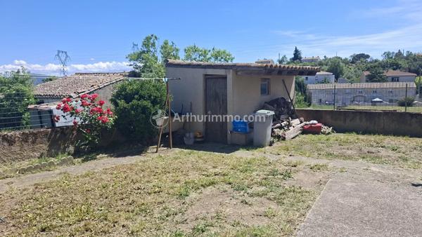 Vente                                                      Maison de ville
                        
                     7 pièces                      168 m2                     à Berriac