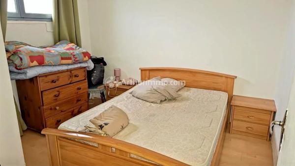 Vente                                                      Maison de ville
                        
                     7 pièces                      168 m2                     à Berriac