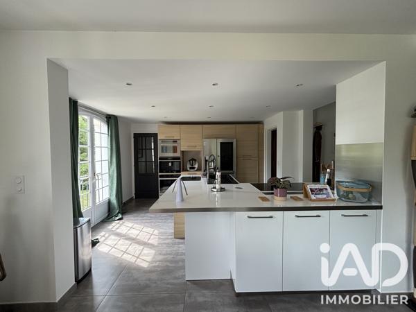 Maison à vendre 8 pièces 251,59 m² Treillières