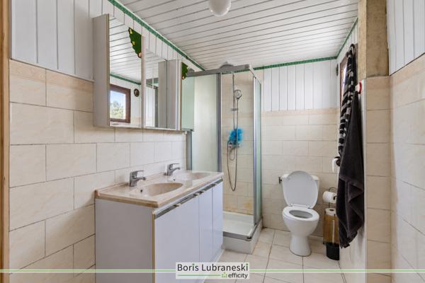 Maison
         9 pièces
        - 191 m² Exclusivité 198 000 €*