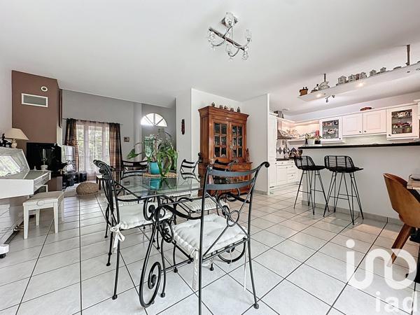 Maison à vendre 7 pièces 158 m² Ozoir-la-Ferrière