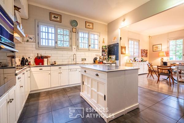 Villa d’architecte au charme intemporel dans un secteur recherché