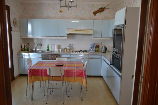 Plougasnou (29630) Plougasnou bourg, maison 1950 toiture refaite sur 600 m2 de jardin clos.