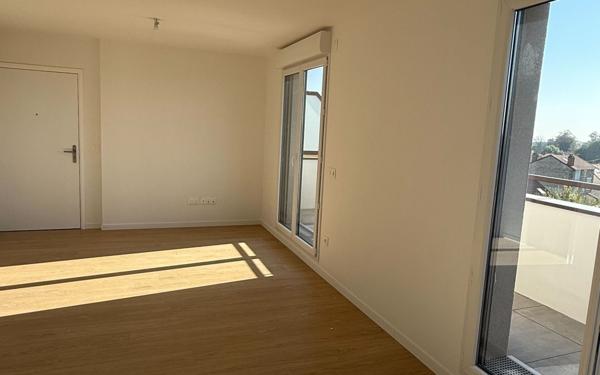 Appartement à louer    2 pièces •  Montfermeil