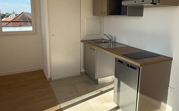 Appartement à louer    2 pièces •  Montfermeil