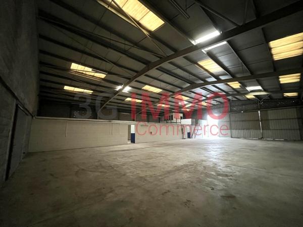 Location / Local Industriel / Bâtiment