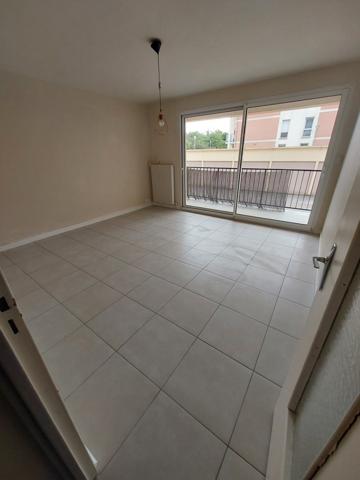 TROYES- Secteur Mission - Appartement T2