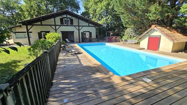 Maison à vendre 596 790 € Saint-Jean-d'Illac 6 p 159 m² DPE C
