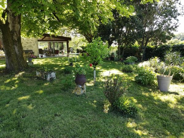 Vente / Maison et grand terrain