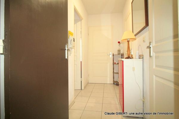 Sète (34200) T2 de 37 m2 + Terrasse 7,61 m2 avec vue sur étang l'étang de Thau au cœur du centre-ville de Sète !