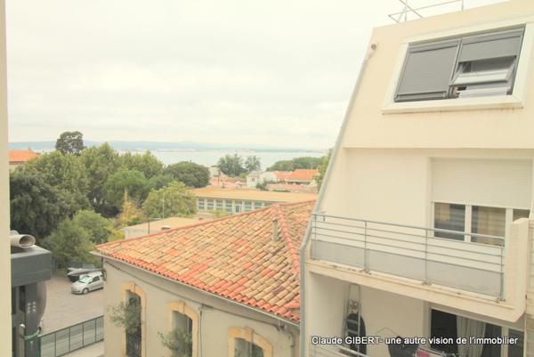 Sète (34200) T2 de 37 m2 + Terrasse 7,61 m2 avec vue sur étang l'étang de Thau au cœur du centre-ville de Sète !