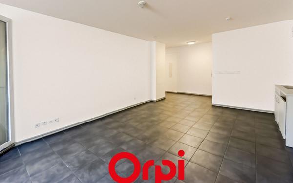 Appartement à vendre    2 pièces • 43,08 m2 Toulon