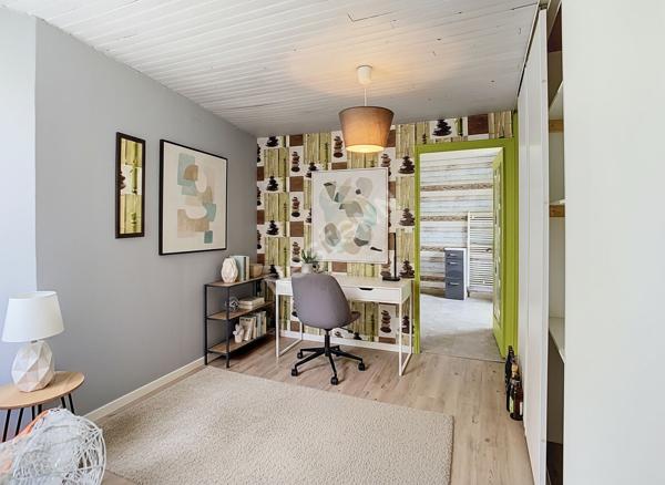 Maison familiale en pierre à vendre dans le bourg du Fief Sauvin