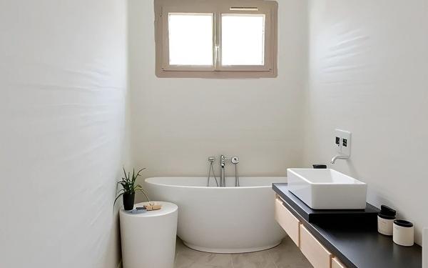 Maison à vendre    7 pièces •  Redessan