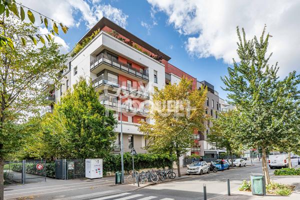 Appartement Asnieres Sur Seine 3 pièce(s) 75.95 m2
