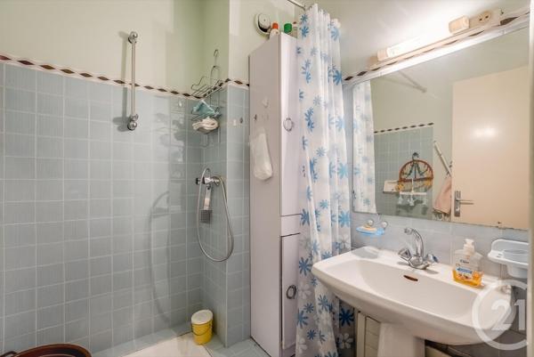 Appartement F4 à vendre  4 pièces - 92,67 m2 PARIS - 75015