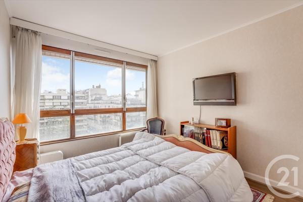 Appartement F4 à vendre  4 pièces - 92,67 m2 PARIS - 75015