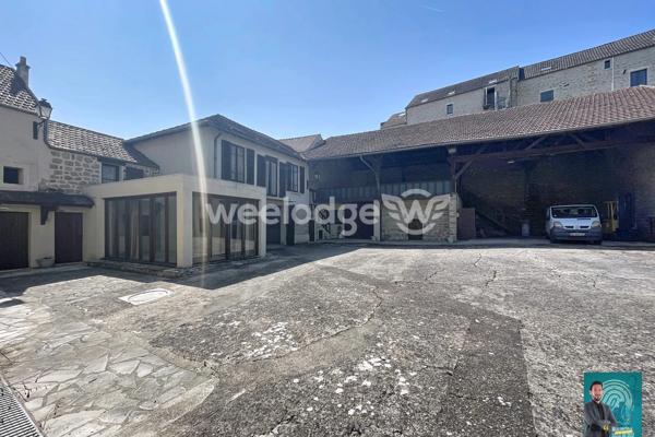 Maison à vendre 10 pièces de 313 m² à Vauréal