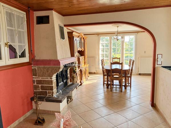 Maison Pornic 9 pièce(s) 170 m2 & Dépendances,  
Pornic 44210