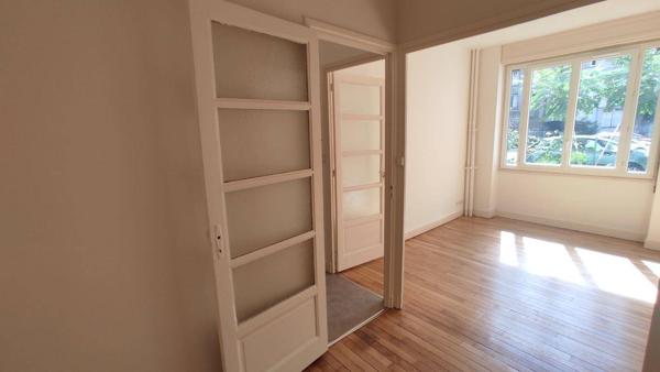 Appartement 1 pièce                                        - 42100 Saint-Étienne Réf : 13043