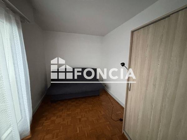 Location Appartement 3 pièces 64.9 m² - 38 PLACE RABELAIS Tours 37000