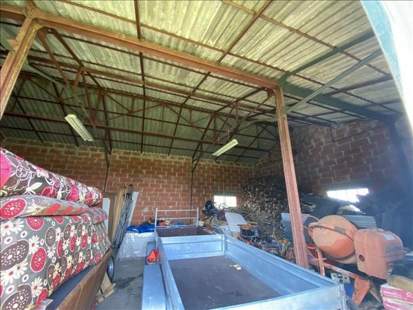 Grange à vendre |  Sainte-Bazeille |  1 pièce | 103 m²