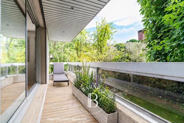 Neuilly-sur-Seine, Appartement 3 Chambres -  108 m² à vendre