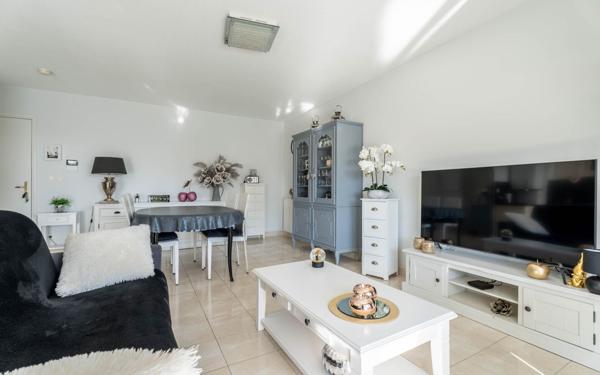 Appartement à vendre    3 pièces • 64,24 m2 Villefranche-sur-Saône