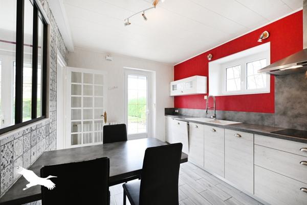 Maison à vendre |  Savigné |  8 pièces | 169 m²