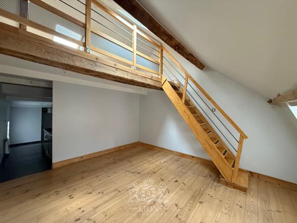 QPV - Vieux Lille - T3 bis en duplex non meublé
