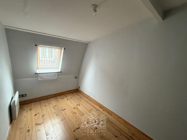 QPV - Vieux Lille - T3 bis en duplex non meublé