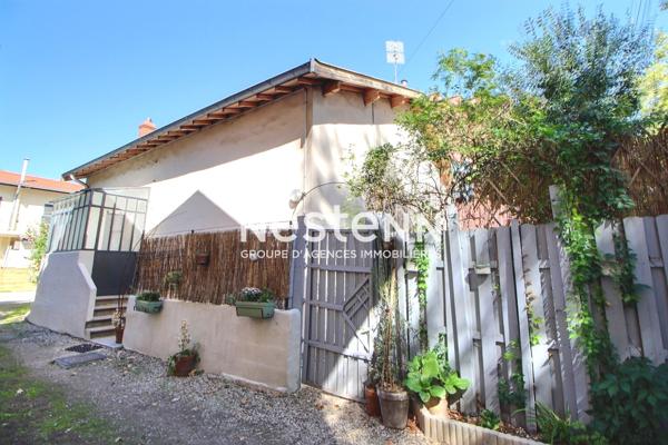 VENISSIEUX - Limite LYON8 - PROCHE AXES ROUTIERS - TRAMWAY - BUS - COMMERCES - ECOLES - COLLEGE- PARCS- CLIMATISATION - GARAGE - CAVES