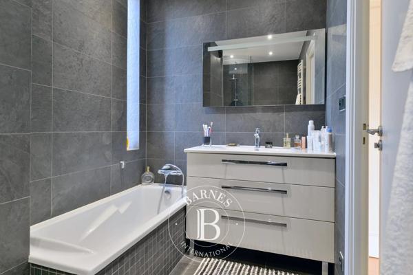 Sainte-Foy-lès-Lyon, Appartement 3 Chambres -  125 m² à vendre