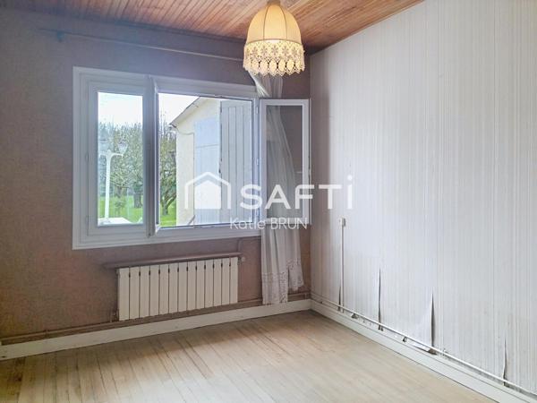 MAISON DE TYPE T5  - A RENOVER - ENVIRON 88 m²