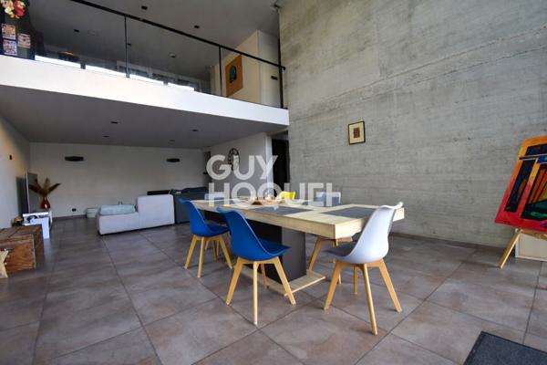 MAISON À VENDRE DE 7 PIÈCES DE 226,42 M²
