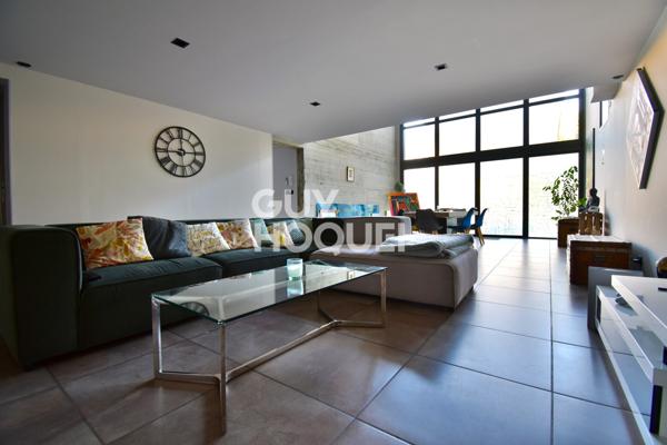 MAISON À VENDRE DE 7 PIÈCES DE 226,42 M²