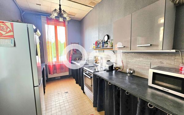 Maison à vendre    4 pièces •  La Fère