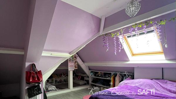 Un havre de paix aux allures de "maison de vacances" : piscine, jardin paysager et atmosphère zen