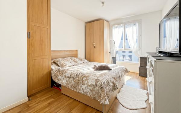 Appartement à vendre    4 pièces • 80 m2 Cergy