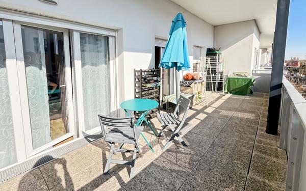 Appartement à vendre    4 pièces • 80 m2 Cergy