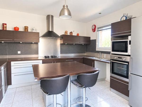 Maison à vendre 374 880 € Marseillan 4 p 100 m² DPE C
