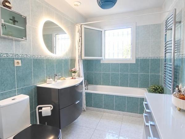 Maison à vendre 374 880 € Marseillan 4 p 100 m² DPE C