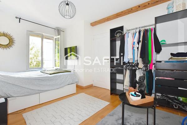 Maison de ville rénovée avec terrasse – Montbrison centre