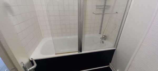 CENTRE-VILLE DE BETHUNE T2 de 30 m² avec terrasse exposée sud et parking privatif !